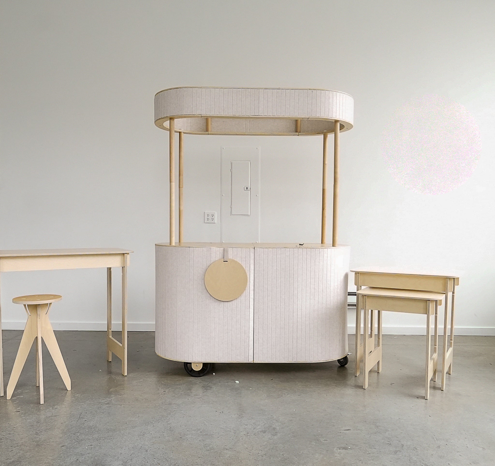 Vertical Ledge Carrello No. 1 cart detail showing Baltic Birch plywood construction